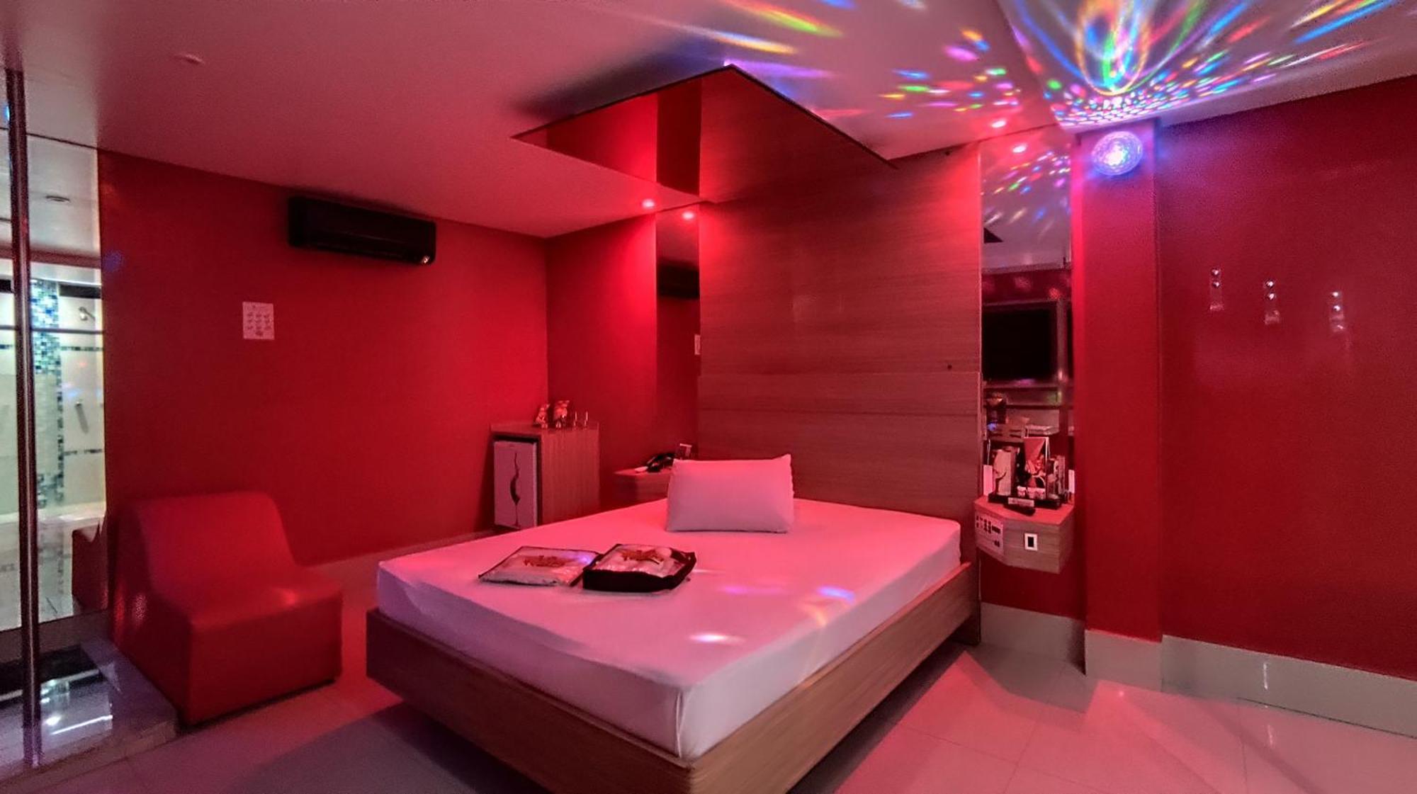 Motel La Folia Ribeirão Preto Esterno foto